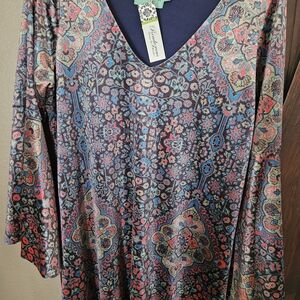 Umgee Multicolor Patterned V-Neck Blouse